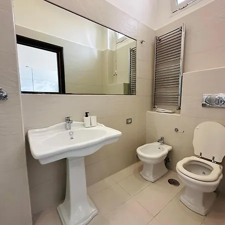 Apartament House